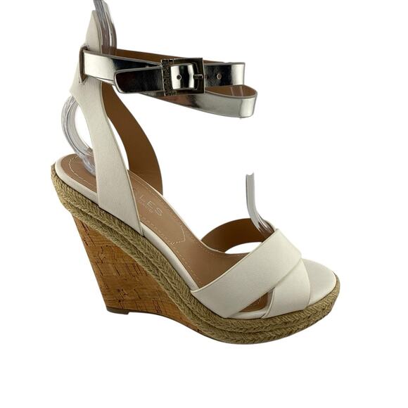 CHARLES by CHARLES DAVID White Brit Platform Wedge Leather Sandal Size 5.5 M NWB - Picture 2 of 16